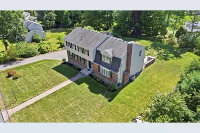 5 Phlox Ln, Acton, MA 01720 - Photo 1