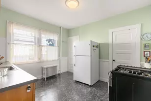 54 Percival St, Boston, MA 02122 - Photo 11