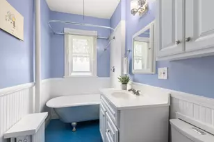 54 Percival St, Boston, MA 02122 - Photo 9