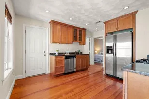 169 Sheridan Ave, Medford, MA 02155 - Photo 9