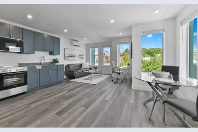 585 Essex St #416, Lynn, MA 01901 - Photo 7