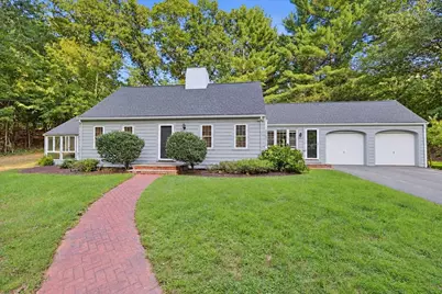 13 Millbrook Rd, Westwood, MA 02090 - Photo 1