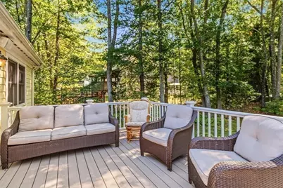30 Sarah St, Burlington, MA 01803 - Photo 35
