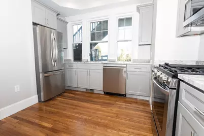 132 North #2, Salem, MA 01970 - Photo 3
