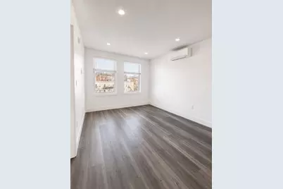 585 Essex St #510, Lynn, MA 01901 - Photo 3