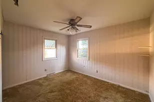 7 Ann Ave, Dartmouth, MA 02747 - Photo 11
