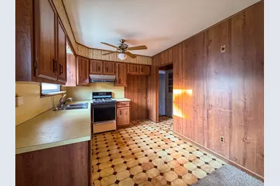 7 Ann Ave, Dartmouth, MA 02747 - Photo 13