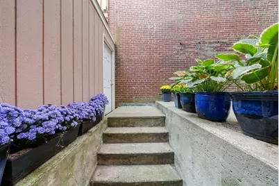 2 Monument Square #1, Boston, MA 02129 - Photo 23
