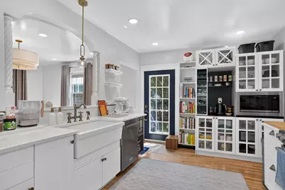 68 Clark St, Worcester, MA 01606 - Photo 9