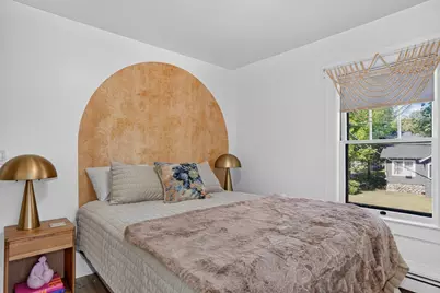 68 Clark St, Worcester, MA 01606 - Photo 17