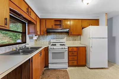 36 Silver Birch Ln, Kingston, MA 02364 - Photo 7