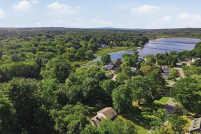 60 Bailey Road, Dracut, MA 01826 - Photo 5