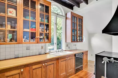 36 Warwick Rd, Watertown, MA 02472 - Photo 7