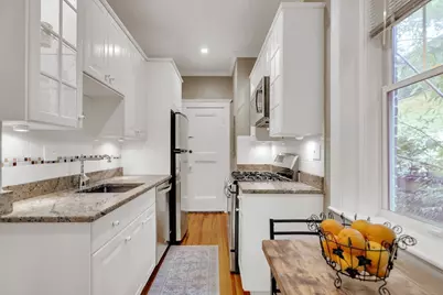 19 Shepard St #3, Cambridge, MA 02138 - Photo 3