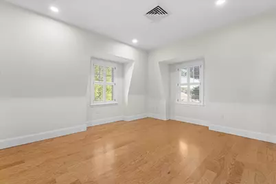 36 Elmwood Ave #11, Winchester, MA 01890 - Photo 23