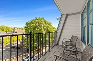 36 Elmwood Ave, Winchester, MA 01890 - Photo 5
