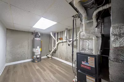 357 Boylston #3, Lowell, MA 01852 - Photo 29