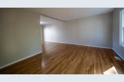 357 Boylston #3, Lowell, MA 01852 - Photo 7