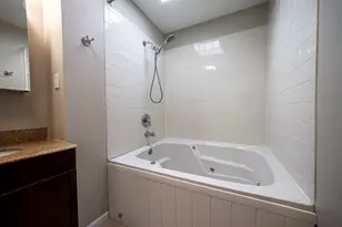 357 Boylston, Lowell, MA 01852 - Photo 23