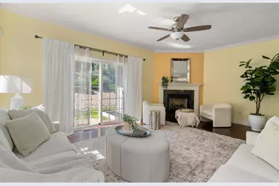 303 Crystal Way #303, Bellingham, MA 02019 - Photo 9