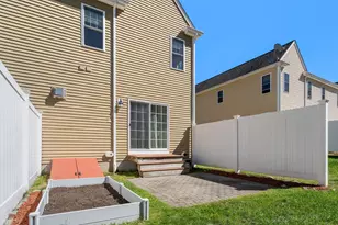 303 Crystal Way, Bellingham, MA 02019 - Photo 19