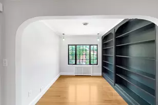79 Woodchester Dr, Newton, MA 02467 - Photo 17