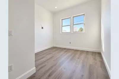 125 Arlington St #9, Chelsea, MA 02151 - Photo 5