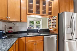 33 Fenno St, Cambridge, MA 02138 - Photo 9