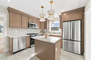 26 Gorham St, Dartmouth, MA 02748 - Photo 7