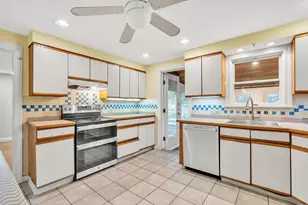 12 Watertown St, Lexington, MA 02421 - Photo 9