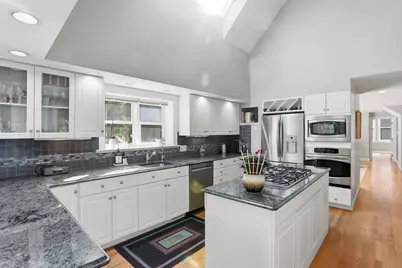 88 Esterbrook Rd, Acton, MA 01720 - Photo 5