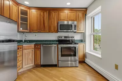 20 Harvard St. #3, Boston, MA 02129 - Photo 3