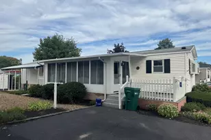 9 Shortway, Plainville, MA 02762 - Photo 3
