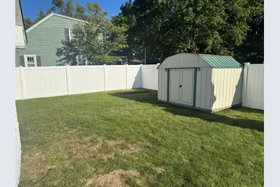 210 Main St, Shrewsbury, MA 01545 - Photo 21
