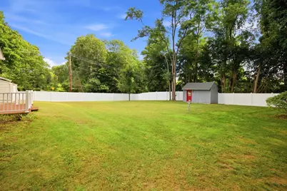 2 Drake Lane, Holyoke, MA 01040 - Photo 23