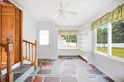2 Drake Lane, Holyoke, MA 01040 - Photo 11