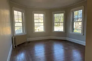 82 Pleasant St, Woburn, MA 01801 - Photo 5