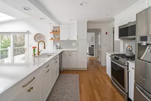 39 River Glen Rd, Wellesley, MA 02481 - Photo 5