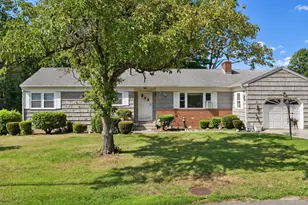 25 Ransom Rd, Framingham, MA 01702 - Photo 1