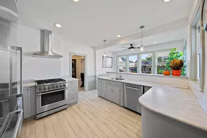 118 Merrymount Rd, Quincy, MA 02169 - Photo 3