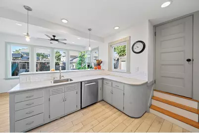 118 Merrymount Rd, Quincy, MA 02169 - Photo 5