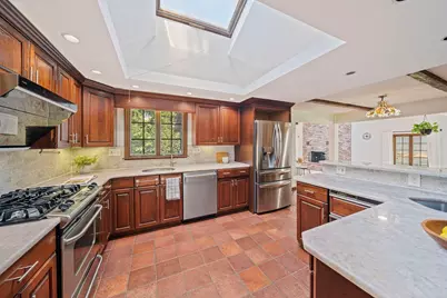 5 Cowdrey Ln, Acton, MA 01720 - Photo 5