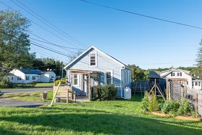 10 Russell Stage Rd, Blandford, MA 01008 - Photo 29