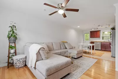 11 Merrimac Way #B, Tyngsborough, MA 01879 - Photo 5
