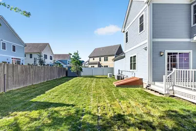 34 Senator Bolling Cir, Boston, MA 02124 - Photo 37