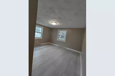 8 Walker Rd #6, North Andover, MA 01845 - Photo 3