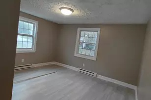 8 Walker Rd, North Andover, MA 01845 - Photo 3