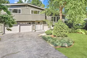 19 Berkeley Rd, Framingham, MA 01701 - Photo 1