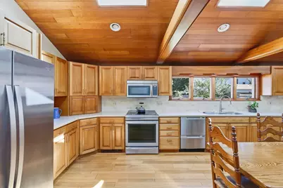 4 Nevada Road, Burlington, MA 01803 - Photo 7