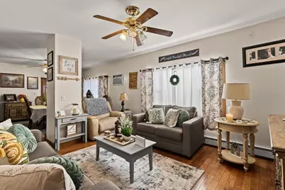 35 Godfrey St, Taunton, MA 02780 - Photo 7